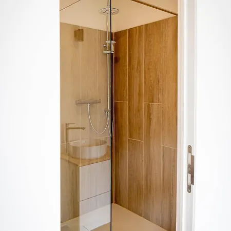 Le Petit Fief * كوفين